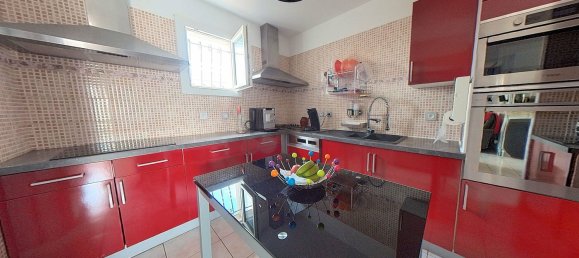  Castillos de 4 dormitorios en Occitanie, France No. 296703 4