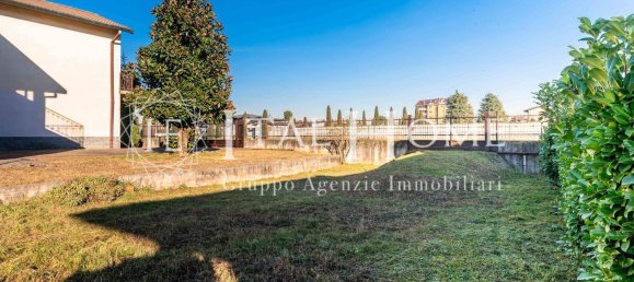 10 rooms Villa in Treviglio, Italy No. 265999 3