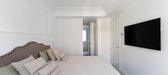 Apartamento de 3 dormitorios en Madrid, Spain No. 193669 21
