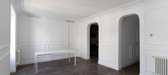 Apartamento de 3 dormitorios en Madrid, Spain No. 193669 25