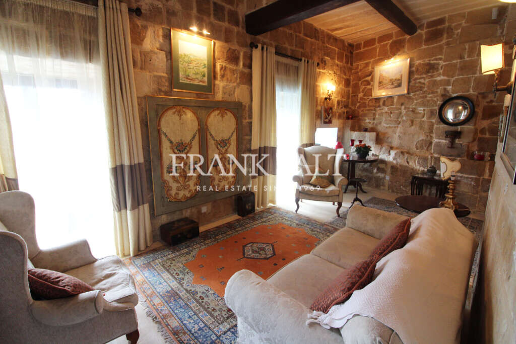 5 غرف نوم مزرعة في Siggiewi, Malta رقم 11236