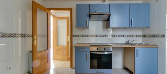 2 bedrooms Apartment in Salamanca, Spain No. 136089 2