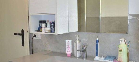 Apartamento T2 em Taino, Italy N.º 237025 29