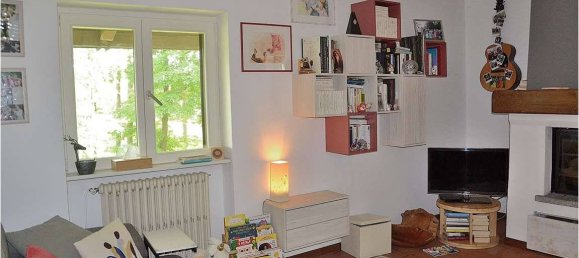 Apartamento T2 em Taino, Italy N.º 237025 26