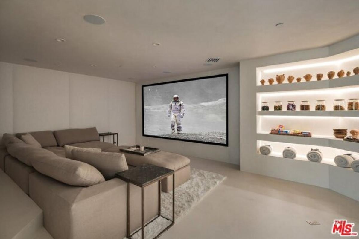 6 bedrooms House in Malibu, USA No. 383847