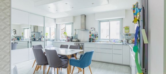 4 bedrooms Apartment in Marseille, France No. 318675 12