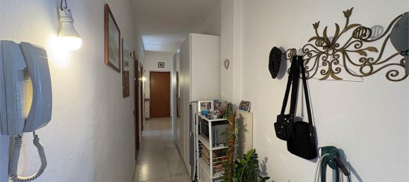 2 bedrooms Apartment in Busto Arsizio, Italy No. 310180 4