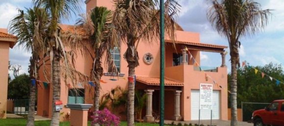 Casa de 4 dormitorios en Solidaridad, Mexico No. 181259 2