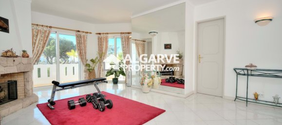 4 Schlafzimmer Villa in Quarteira, Portugal, Nr. 352659 10