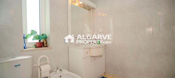 4 Schlafzimmer Villa in Quarteira, Portugal, Nr. 352659 20