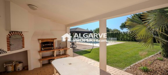 4 Schlafzimmer Villa in Quarteira, Portugal, Nr. 352659 37