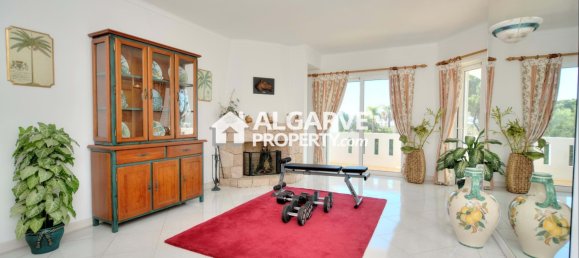 4 Schlafzimmer Villa in Quarteira, Portugal, Nr. 352659 11