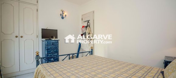 4 Schlafzimmer Villa in Quarteira, Portugal, Nr. 352659 14