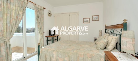 4 Schlafzimmer Villa in Quarteira, Portugal, Nr. 352659 15