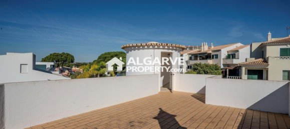 4 Schlafzimmer Villa in Quarteira, Portugal, Nr. 352659 33