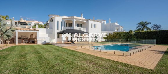 4 Schlafzimmer Villa in Quarteira, Portugal, Nr. 352659 41