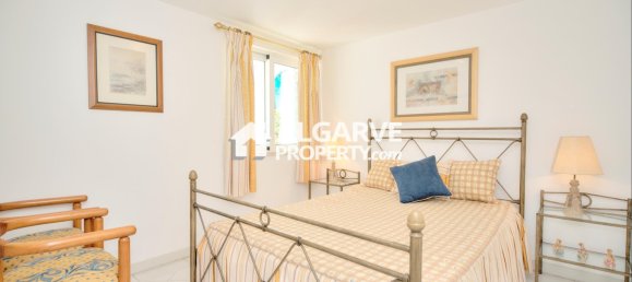 4 Schlafzimmer Villa in Quarteira, Portugal, Nr. 352659 16