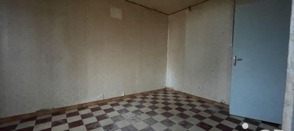 2 Schlafzimmer Stadthaus in Le Fouilloux, France, Nr. 100920 6