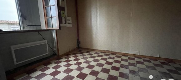 2 Schlafzimmer Stadthaus in Le Fouilloux, France, Nr. 100920 5