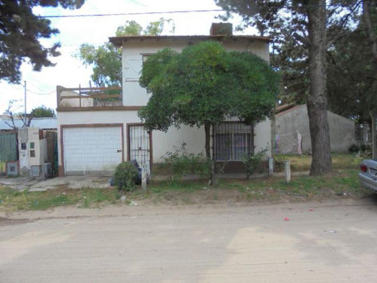 2 bedrooms House in Mar del Plata, Argentina No. 84909