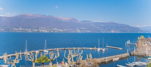 12-salle Villa à Porto Valtravaglia, Italy No. 67803 26