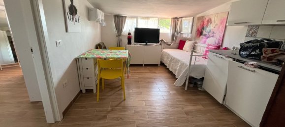 2 bedrooms Apartment in Camaiore, Italy No. 370814 16