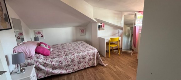 2 bedrooms Apartment in Camaiore, Italy No. 370814 4