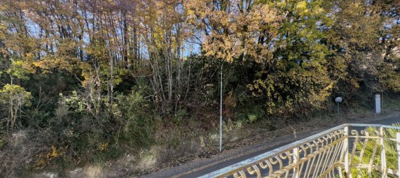 5 rooms Apartment in Canepina, Italy No. 152015 33