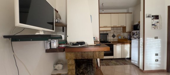 5 rooms Apartment in Canepina, Italy No. 152015 5