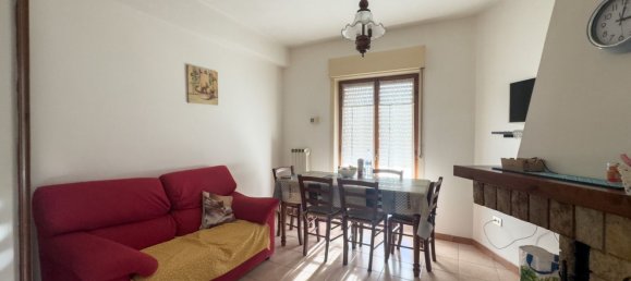 5 rooms Apartment in Canepina, Italy No. 152015 8