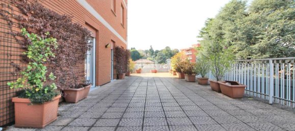 2 bedrooms Apartment in Mariano Comense, Italy No. 287073 12