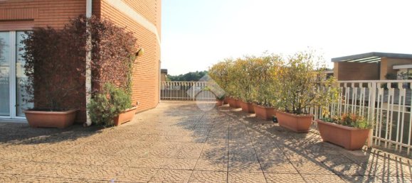2 bedrooms Apartment in Mariano Comense, Italy No. 287073 10