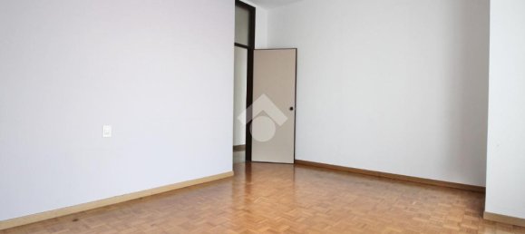 2 bedrooms Apartment in Mariano Comense, Italy No. 287073 21