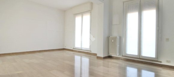 2 bedrooms Apartment in Mariano Comense, Italy No. 287073 13