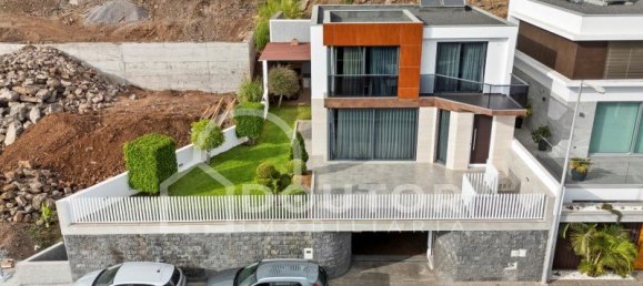3 bedrooms House in Funchal, Portugal No. 25089 5