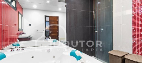 3 bedrooms House in Funchal, Portugal No. 25089 27