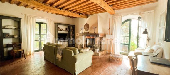 3 bedrooms House in Guardistallo, Italy No. 163475 10