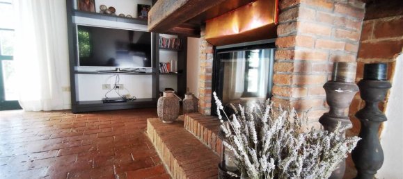 3 bedrooms House in Guardistallo, Italy No. 163475 9