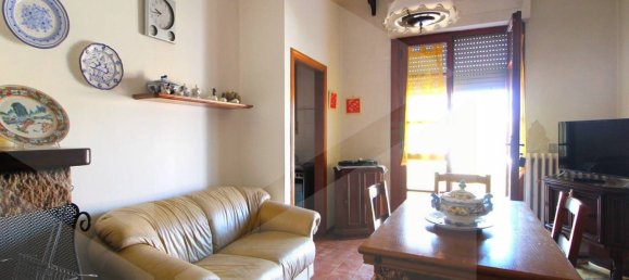 6 rooms House in Calcinaia, Italy No. 25538 12