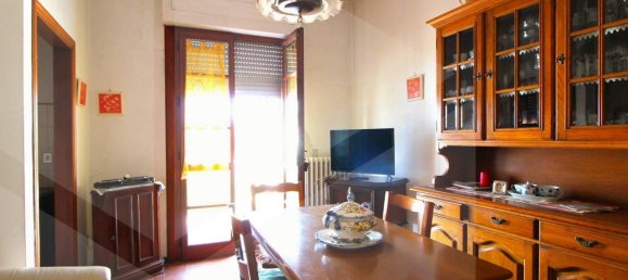 6 rooms House in Calcinaia, Italy No. 25538 11