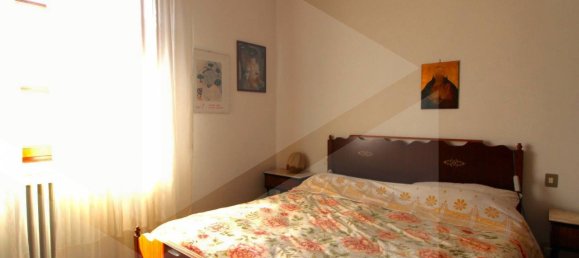 6 rooms House in Calcinaia, Italy No. 25538 26