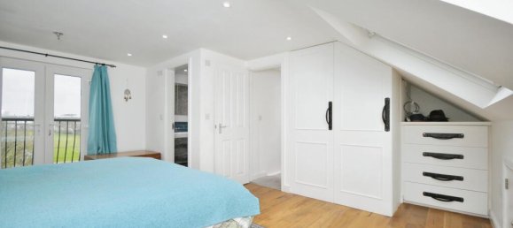 4 bedrooms House in Norbury, United Kingdom No. 11581 13