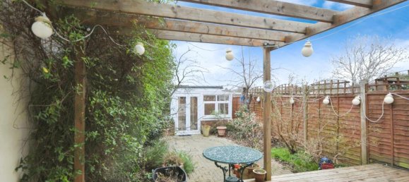 4 bedrooms House in Norbury, United Kingdom No. 11581 16