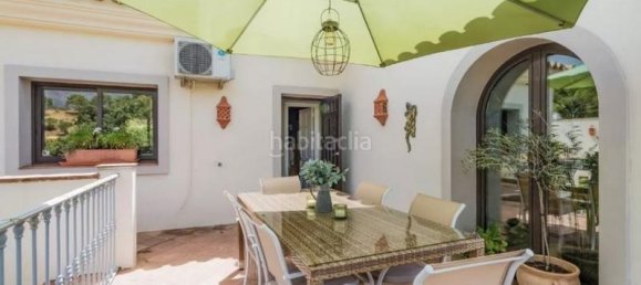 3 bedrooms Villa in Estepona, Spain No. 52302 33