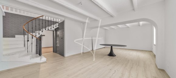 6 bedrooms House in Mey, France No. 251616 5