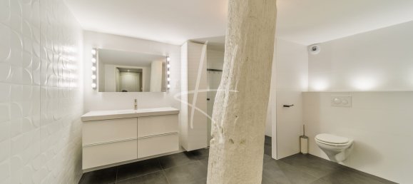 6 bedrooms House in Mey, France No. 251616 20