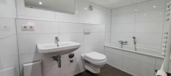 17غرفة بناية في Lubeck, Germany رقم 78975 30