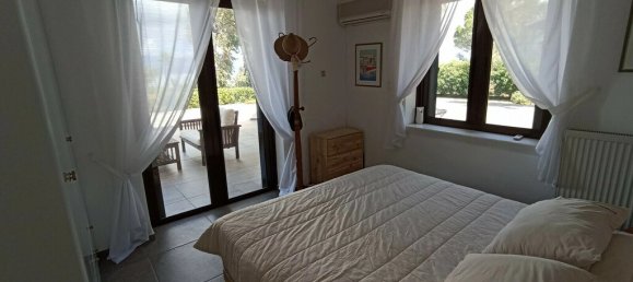 4 dormitorios сasa en venta en Euboea, Central Greece, Thessaly and Central Greece, Greece № 93684 17