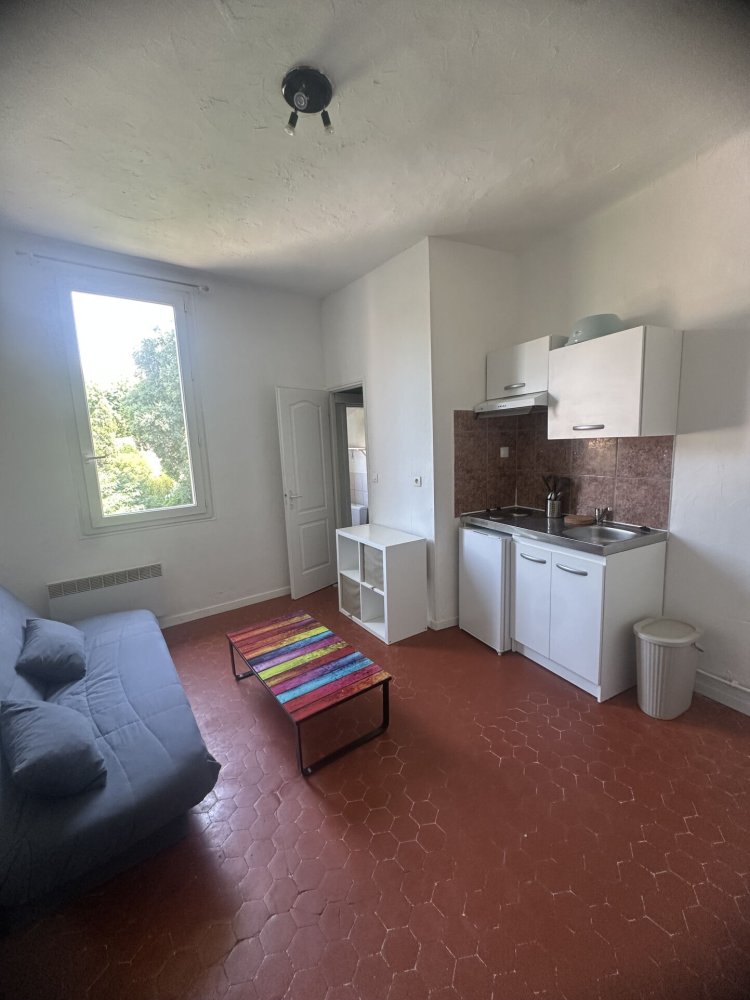 2 bedrooms Apartment in Aix-en-Provence, France No. 350823