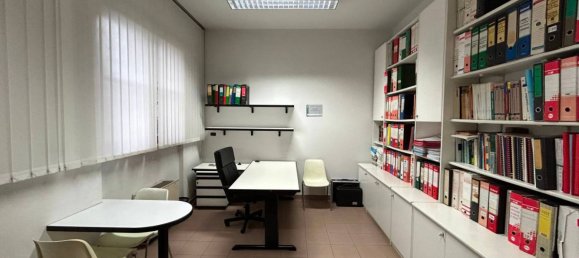 4 rooms Commercial property in Senago, Italy No. 6947 26